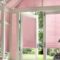 розовые шторы плиссе на нестандартном окне